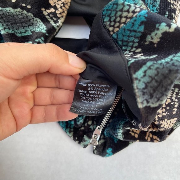 I.AM.GIA Delilah Snake Velvet Bandeau Crop Top M - Picture 6 of 7